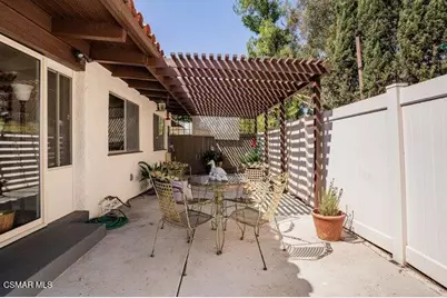 784 N Woodlawn Drive, Thousand Oaks, CA 91360 - Photo 29