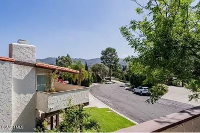 784 N Woodlawn Drive, Thousand Oaks, CA 91360 - Photo 7