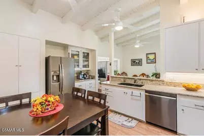 784 N Woodlawn Drive, Thousand Oaks, CA 91360 - Photo 15