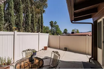 784 N Woodlawn Drive, Thousand Oaks, CA 91360 - Photo 17