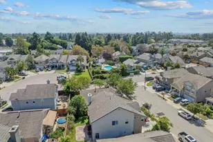 586 Schuman Pl, Ventura, CA 93003 - Photo 45