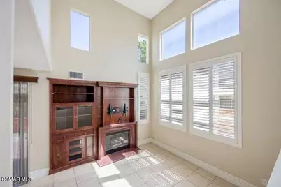 586 Schuman Place, Ventura, CA 93003 - Photo 13