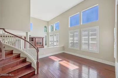586 Schuman Place, Ventura, CA 93003 - Photo 7