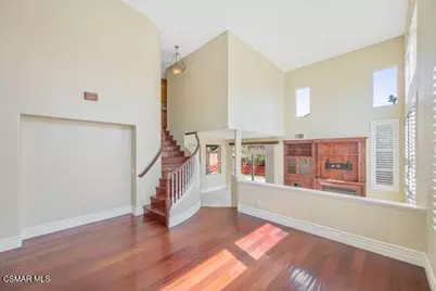 586 Schuman Place, Ventura, CA 93003 - Photo 5