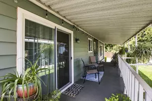 16274 Vasquez Canyon Rd, Canyon Country, CA 91351 - Photo 11