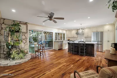628 Martinique Place, Newbury Park, CA 91320 - Photo 17