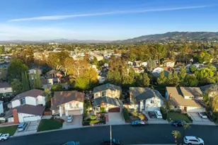628 Martinique Pl, Newbury Park, CA 91320 - Photo 51