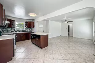 5238 N Calera Ave, Covina, CA 91722 - Photo 9