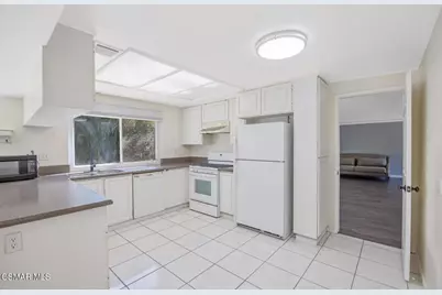 28636 Lapine Avenue, Saugus, CA 91390 - Photo 23