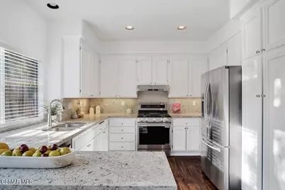 323 Ocho Rios Way, Oak Park, CA 91377 - Photo 13