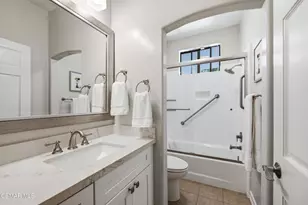 351 Las Tuero Ct, Camarillo, CA 93010 - Photo 23