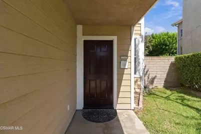 1160 Knottingham Street, Simi Valley, CA 93065 - Photo 7