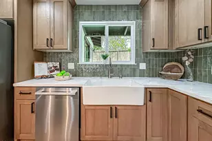 968 Tapies Ct, Newbury Park, CA 91320 - Photo 9