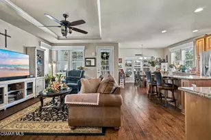 15455 Glenoaks Blvd, Sylmar, CA 91342 - Photo 3