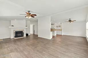 195 Tierra Rejada Road, Simi Valley, CA 93065 - Photo 11