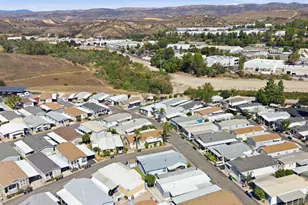 195 Tierra Rejada Road, Simi Valley, CA 93065 - Photo 41