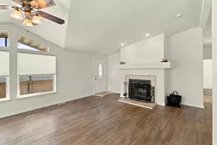 195 Tierra Rejada Road, Simi Valley, CA 93065 - Photo 13