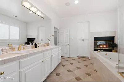 219 Baybrook Court, Lake Sherwood, CA 91361 - Photo 41
