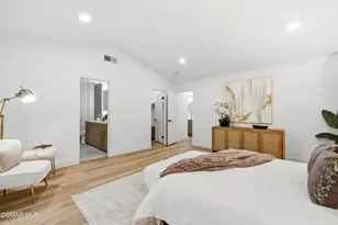 5834 Woodglen Dr, Agoura Hills, CA 91301 - Photo 29