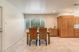 2516 Clearfield Pl, Simi Valley, CA 93065 - Photo 7