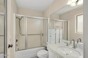5307 Wilkinson Ave, Valley Village, CA 91607 - Photo 25