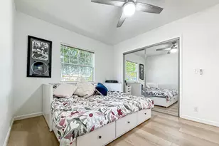 2035 N Evergreen St, Burbank, CA 91505 - Photo 27