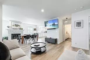 2035 N Evergreen St, Burbank, CA 91505 - Photo 9