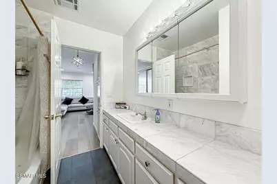 2035 N Evergreen Street, Burbank, CA 91505 - Photo 23