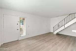 2069 N Avenida Refugio, Simi Valley, CA 93063 - Photo 15