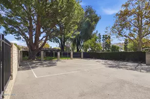 2069 N Avenida Refugio, Simi Valley, CA 93063 - Photo 27