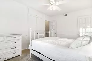 4632 Don Pio Dr, Woodland Hills, CA 91364 - Photo 21