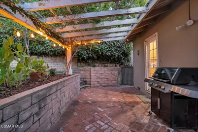 4632 Don Pio Drive, Woodland Hills, CA 91364 - Photo 37