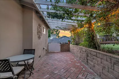 4632 Don Pio Drive, Woodland Hills, CA 91364 - Photo 35