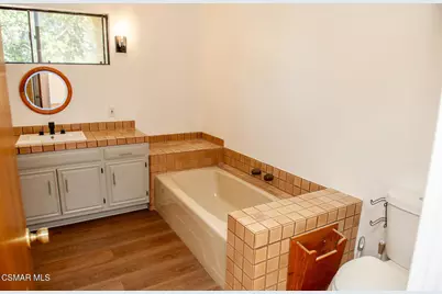 17912 Tiara Street, Encino, CA 91316 - Photo 17