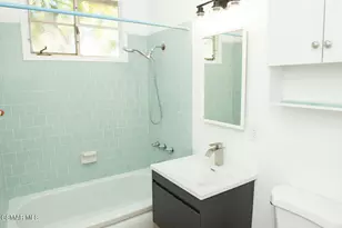17912 Tiara St, Encino, CA 91316 - Photo 33