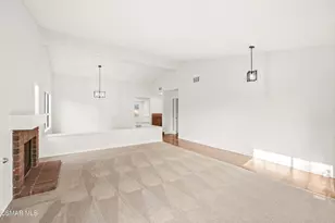 12675 Hillside Dr, Moorpark, CA 93021 - Photo 5
