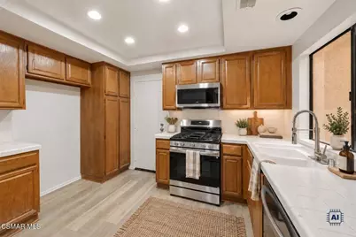460 Country Club Drive #C, Simi Valley, CA 93065 - Photo 11