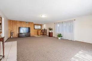 10517 Penrose St., Los Angeles, CA 91352 - Photo 9