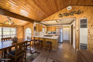 819 Cameron Dr, Big Bear Lake, CA 92315 - Photo 11