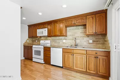 267 Green Lea Place, Thousand Oaks, CA 91361 - Photo 11