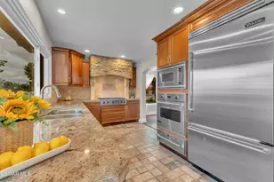 4700 Canterbury St, Westlake Village, CA 91362 - Photo 9