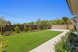 327 Toyon Ct, Thousand Oaks, CA 91362 - Photo 35