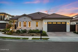 327 Toyon Ct, Thousand Oaks, CA 91362 - Photo 3