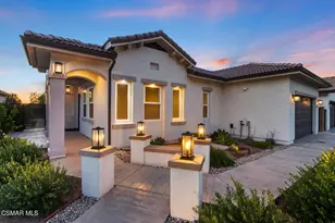 327 Toyon Ct, Thousand Oaks, CA 91362 - Photo 1
