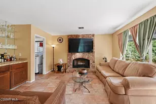 4915 Vejar Dr, Agoura Hills, CA 91301 - Photo 23