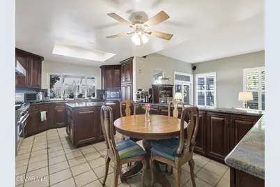 11823 Maple Crest Street, Moorpark, CA 93021 - Photo 11