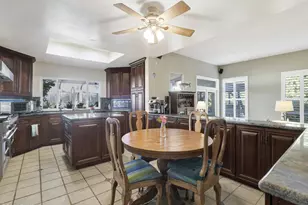11823 Maple Crest St, Moorpark, CA 93021 - Photo 11