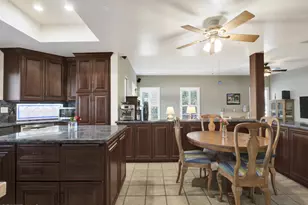 11823 Maple Crest St, Moorpark, CA 93021 - Photo 13