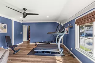 2709 Carlmont Pl, Simi Valley, CA 93065 - Photo 23
