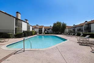 5534 Las Virgenes Rd, Calabasas, CA 91302 - Photo 35